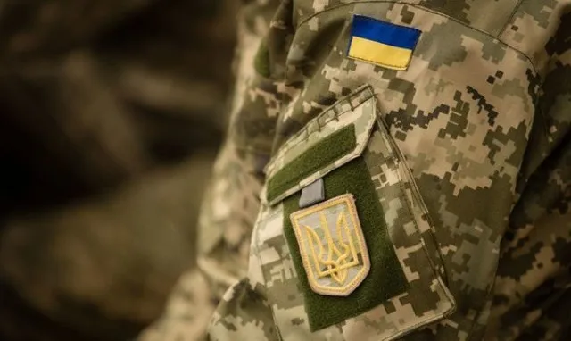 Одноразову допомогу контрактникам Луцька хочуть змінити