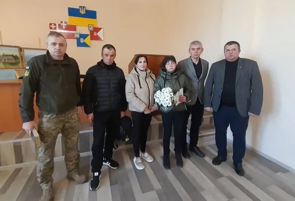 Зниклого безвісти Героя з Торчинської громади нагородили «Золотим хрестом» (фото)