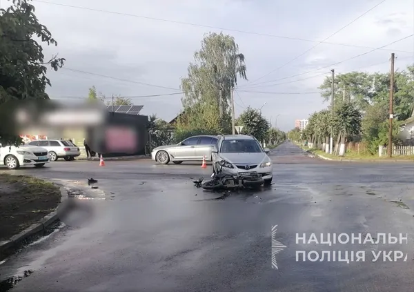На Волині 20-річна водійка збила мотоцикліста (фото)