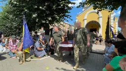 На Волині провели в останню дорогу Героя Антона Крилова