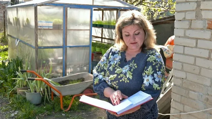 Колекціонерка городніх культур із Волині вирощує 74 сорти томатів (відео)