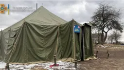 Для обігріву і відпочинку: в Устилузі розгорнули намет біля пункту пропуску (фото)
