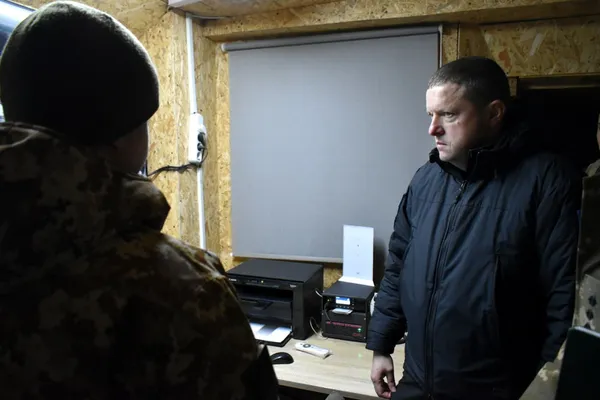 Голова Волинської ОВА Іван Рудницький оглянув фортифікаційні споруди уздовж кордону з Білоруссю