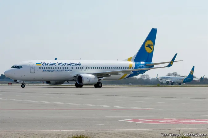 Авіакомпанія «МАУ» скасовує усі регулярні рейси до 24 квітня