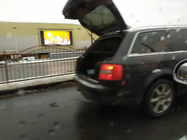 У Луцьку біля «Там Таму» сталася аварія: рух ускладнений (фото)