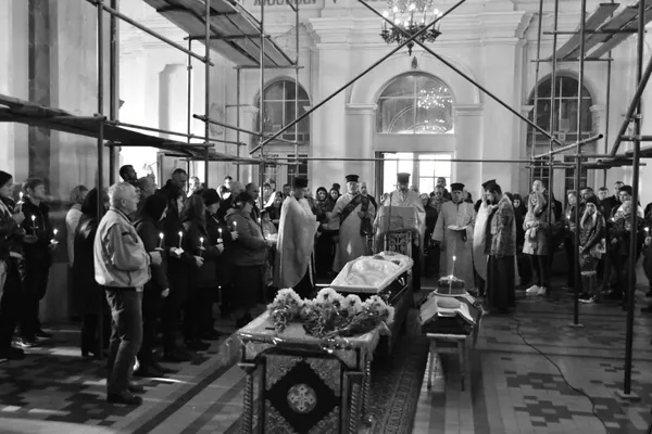 У Луцьку провели в останню дорогу загиблого Героя Олега Струбіцького (фото)