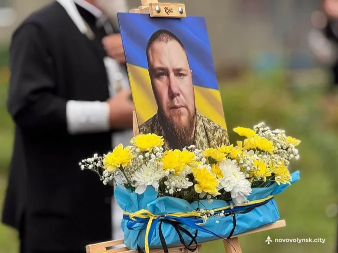На Волині попрощались із Героєм Ігорем Степанюком (фото)