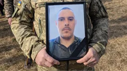На Волині попрощалися із загиблим воїном Євгенієм Гутевичем (фото)