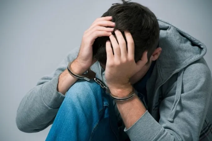 У Старій Вижівці 12-річний хлопець обікрав пенсіонерку