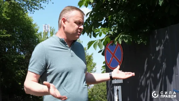 «Туалетна схема» чи бізнес-провал: хто стоїть за недобудованою халупою у Луцьку (фото)