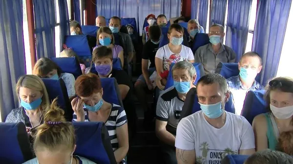 Патрульні перевірили на дотримання карантину перевізників на автостанції Луцька