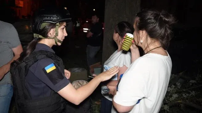Ворог масовано атакував Одесу: зафіксували понад 10 влучань