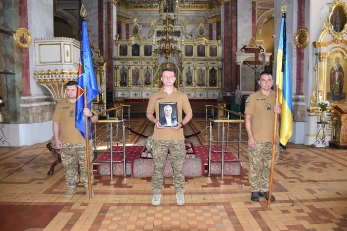 У Луцьку попрощалися із Героєм Костянтином Бойком (фото)