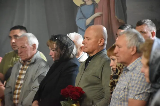 Біля Луцька попрощалися з загиблим на Донеччині воїном Костянтином Ризванюком