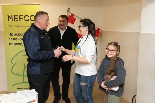 Юрій Погуляйко, Олександр Ковальчук та переселенка Анна