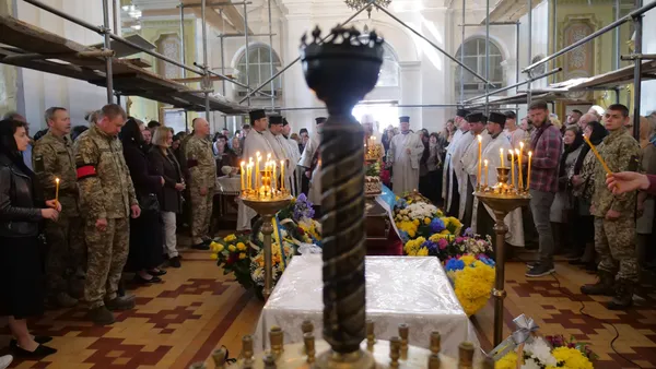 У Луцьку попрощалися із загиблим на війні Маркіяном Нагорнюком (фото, відео)