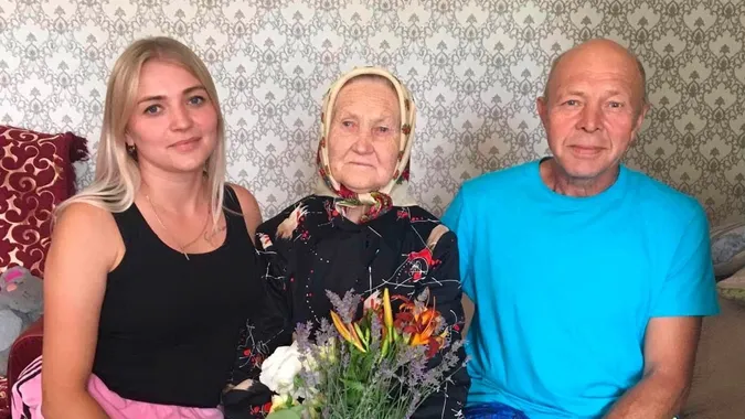 Четверо онуків і четверо правнуків: жительку Волині привітали з поважною датою (фото)