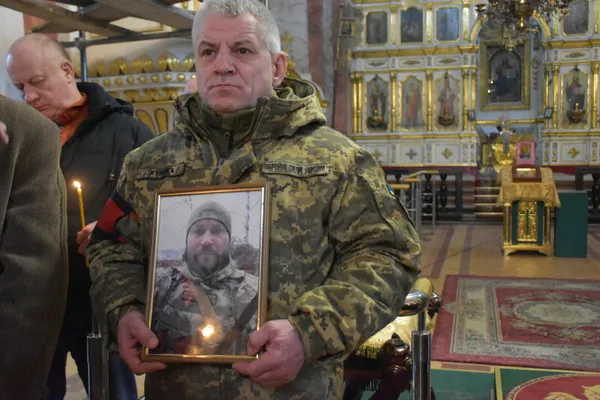 У Луцьку попрощалися із загиблим захисником України Валентином Бугайчуком (фото)