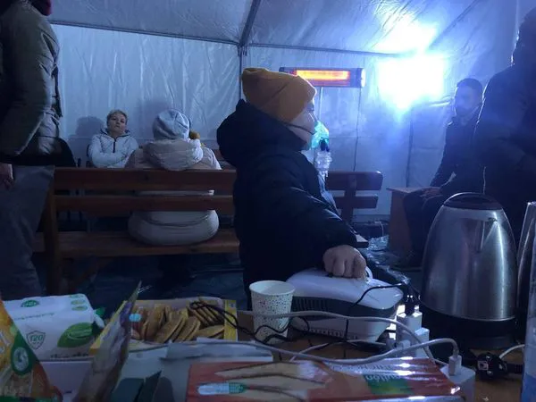 На Волині за добу до «Пунктів незламності» звернулися понад 1350 громадян (фото)