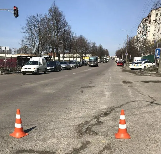 Волинські патрульні штрафували посадовців за погане утримання доріг