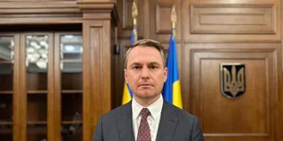 Зеленський відсторонив Руслана Кравченка від посади генпрокурора