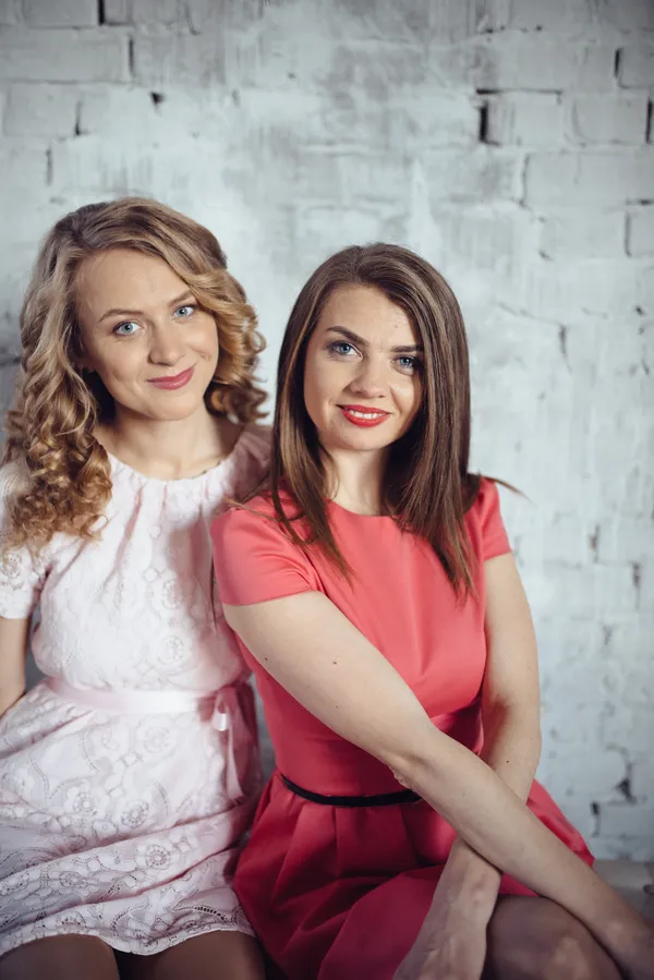 Ведучі телешоу «Ранок Нової Волині» знялися в стилі «Friends» (фото)