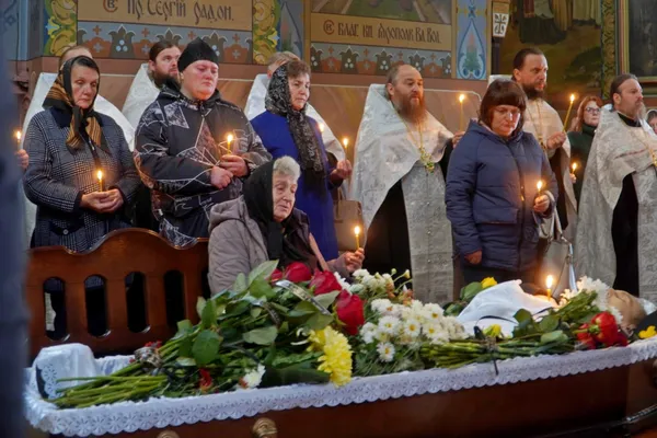 Майже рік боровся за життя: у Володимирі попрощалися із захисником Олександром Гусевським (фото)