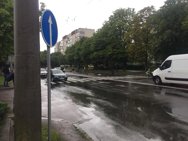 У Луцьку збили людину на переході (оновлено)