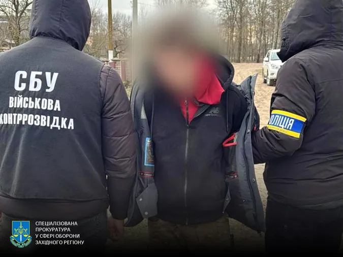На Волині затримали військового, який віз ухилянта за кордон (фото)