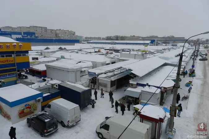 Луцькрада не піднімала оренду для облспоживспілки на «Варшавці», - мерія