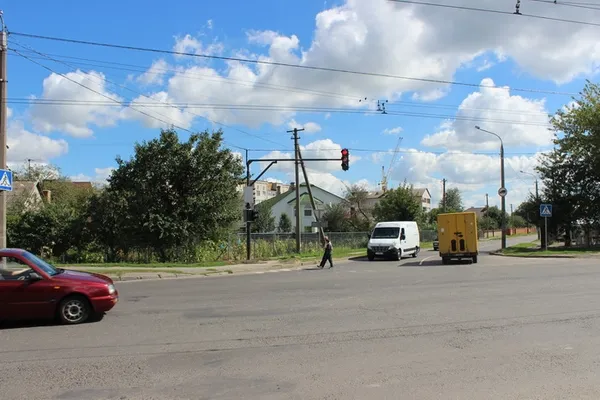 У Луцьку з'явився новий світлофор