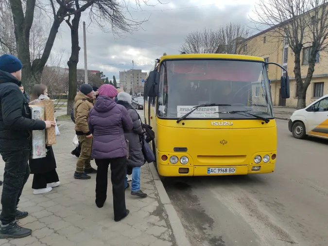 Чому проїзд у Клепачів коштує дорожче, ніж проїзд у Рокині