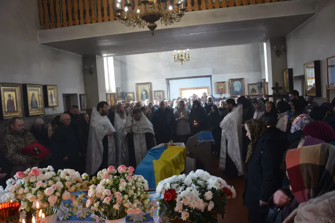 На Волині попрощалися з Героєм Валерієм Михалевичем (фото)