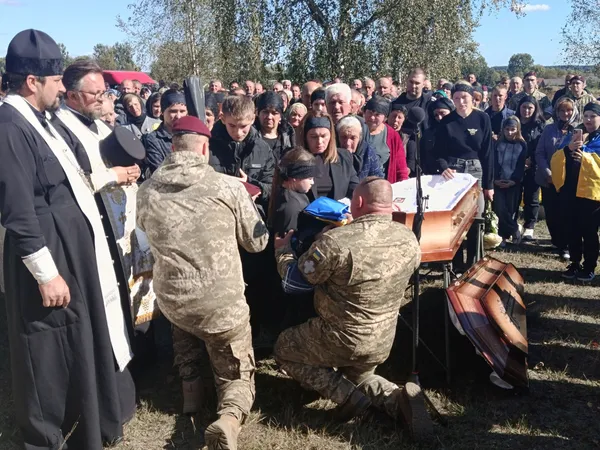 На Маневиччині попрощалися із захисником України Сергієм Водьком (фото)