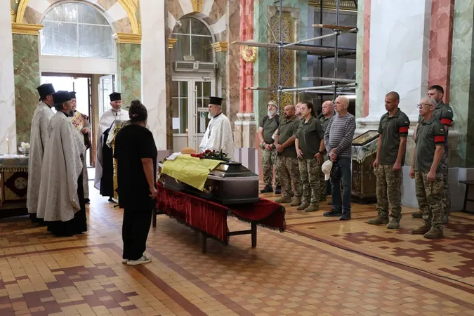 У Луцьку попрощалися з загиблим на Донеччині воїном Володимиром Клименком