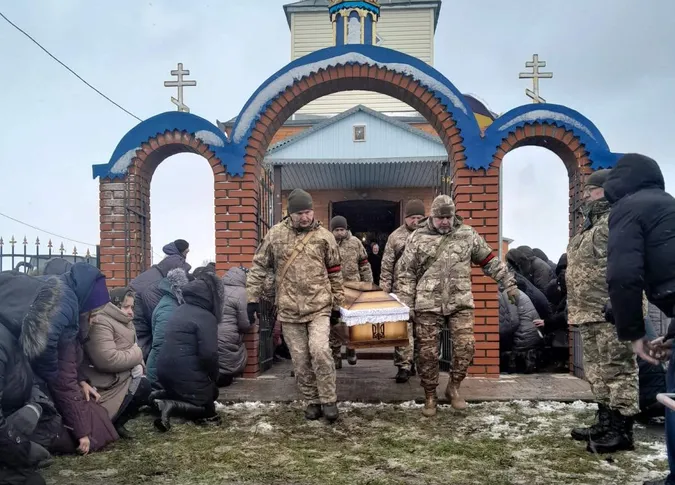 На Волині провели в останню дорогу 22-річного Михайла Ковба