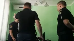 «Х*й вийдете на вулицю»: начальник ковельських патрульних «загнав» підлеглих (відео)