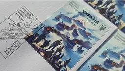 Укрпошта «відправила до дна» увесь російський флот (фото)