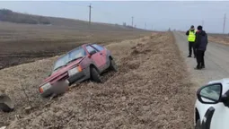 На Волині легковик з п'яним водієм злетів у кювет (фото)