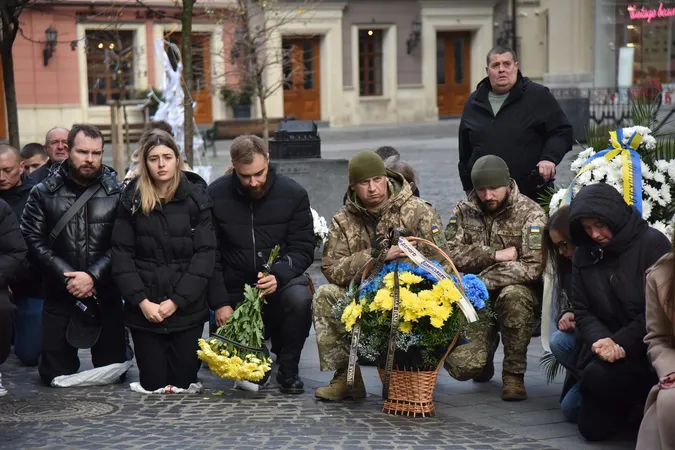 У Львові попрощалися з захисником Волинського прикордонного загону Назаром Альфавіцким