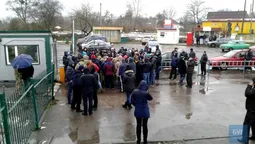 Жителі Устилуга заблокували митницю
