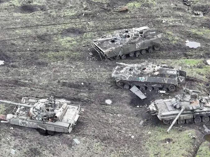 Близько 303 270 окупантів, 5265 танків і 5495 БпЛА: втрати ворога на 3 листопада