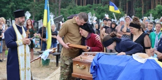 На Волині попрощалися із 42-річним Захисником Андрієм Стернічуком (фото)
