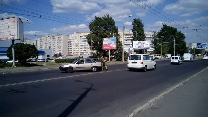 Із Соборності просять прибрати кіоски, що заважають велосипедистам