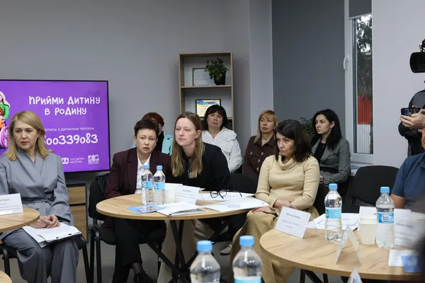 На Волині запрацювала гаряча лінія для тих, хто мріє подарувати дитині сім’ю