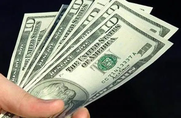 На Волині поліцейський «погорів» на хабарі у 350 доларів