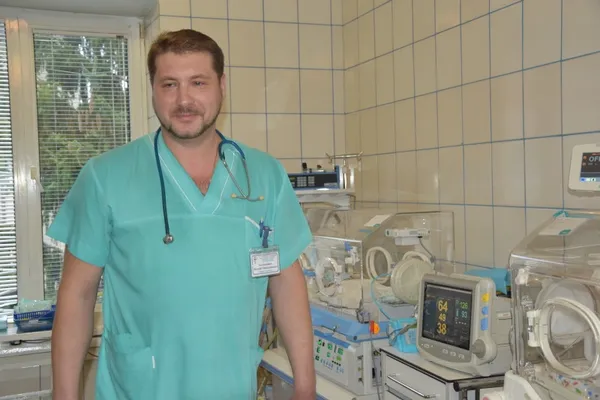У пологовому будинку Луцька з'явився новий інкубатор для новонароджених (фото)
