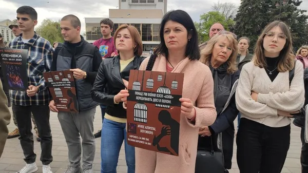 Де «Азов»?: у Луцьку організували акцію на підтримку полонених воїнів (фото, відео)