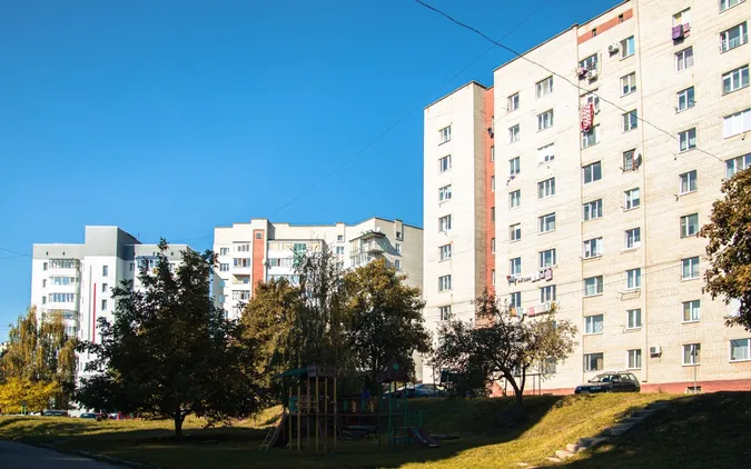 Луцьк знову накрив сморід: які райони страждають найбільше