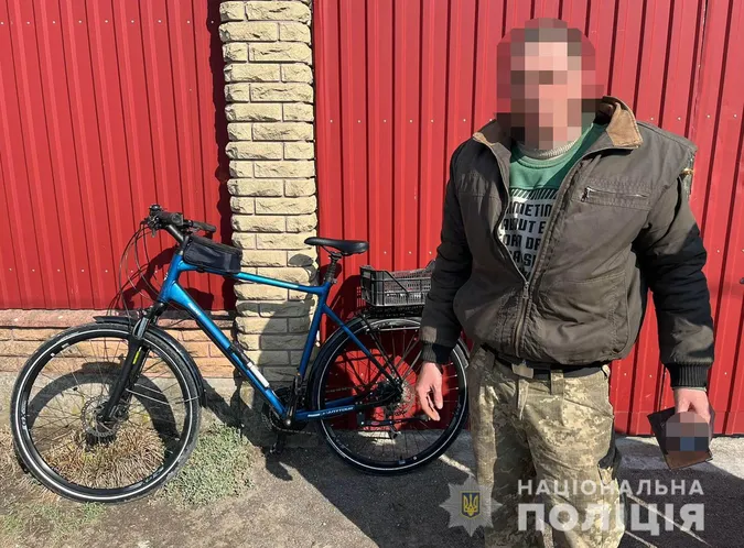 На Волині затримали двох злодіїв: один вкрав велосипед, інший – їжу (фото)